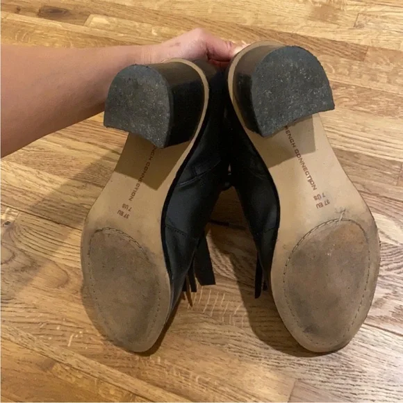 French Connection Booties Sz 37 / 7 - Picture 7 of 8